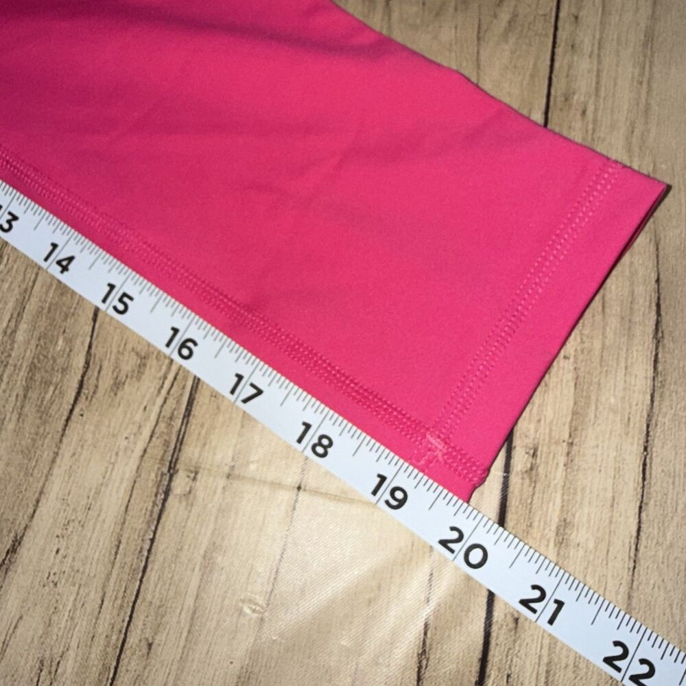 Zyia Active Women’s Pocket Light and Tight Pink Capri Leggings Size 4 - Picture 8 of 9